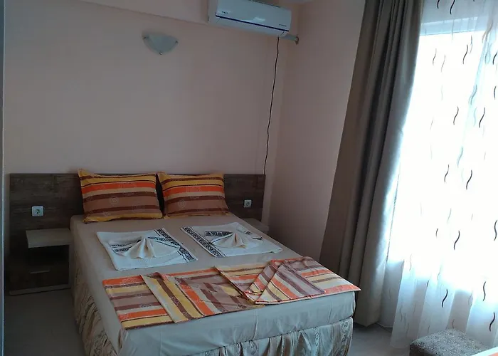 Fits Приморско