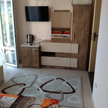 Fits Primorsko