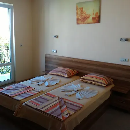 Guest house Fits