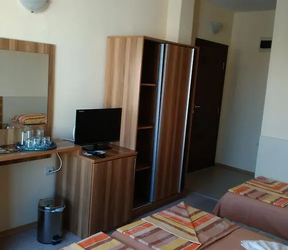 Къща за гости Fits Приморско